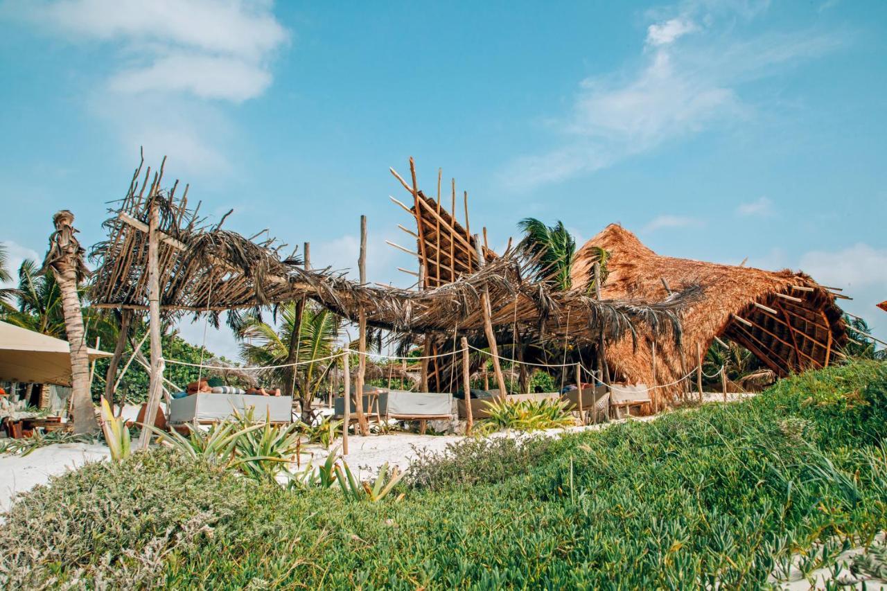 Ikal Tulum Hotel Ngoại thất bức ảnh The temple of the Jaguar