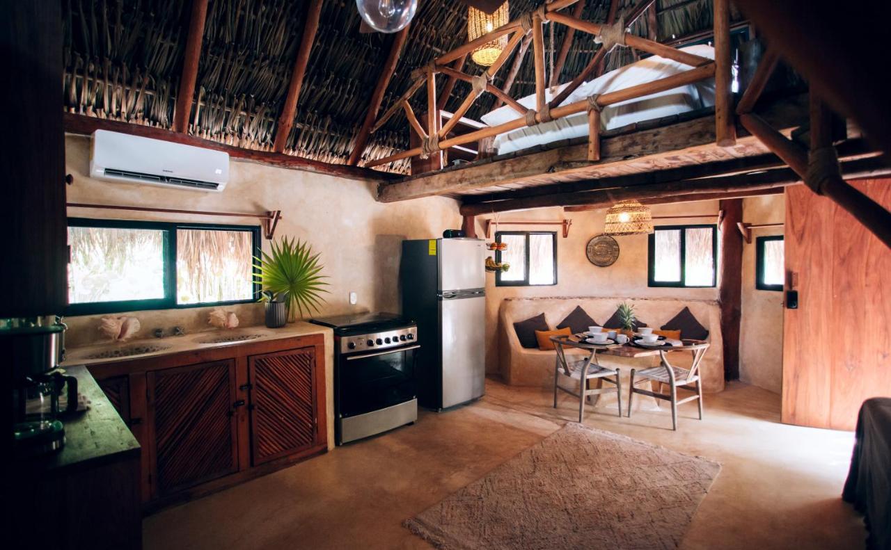 Ikal Tulum Hotel Ngoại thất bức ảnh A kitchen in a villa at Xel-Há